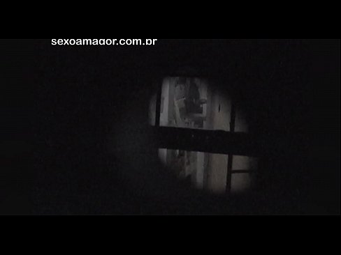 ❤️ Blondie estas sekrete filmita fare de najbara voyeur kaŝita malantaŭ kavaj brikoj ️❌ Porno ĉe eo.camporner.top ❌️❤